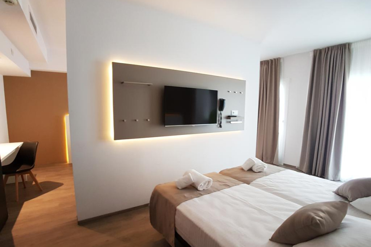 Planet One Hotel