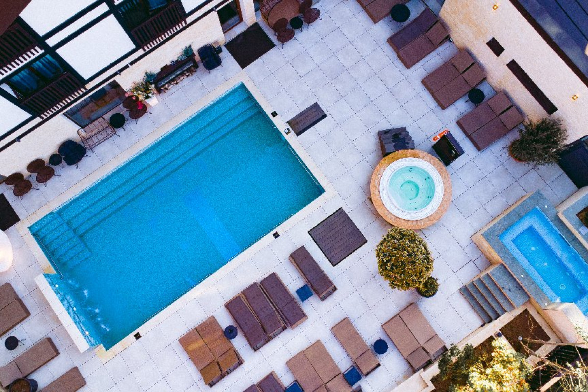 HOTEL ELEXUS PREDEAL