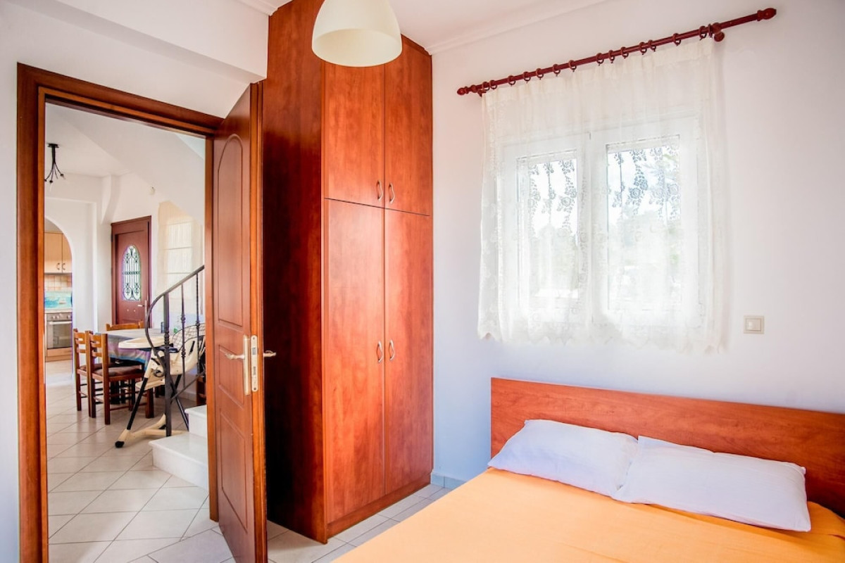 VILLA EUROPE THIA IN IONIAN ISLANDS