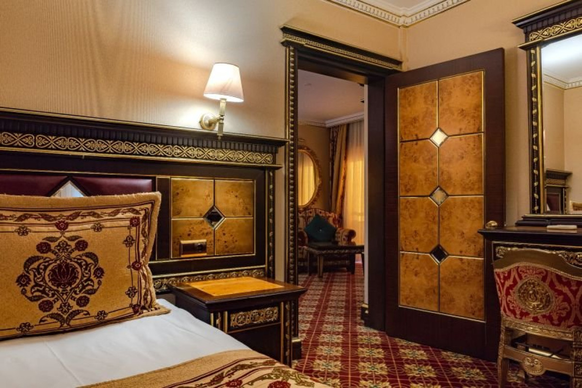 CLUB HOTEL SERA