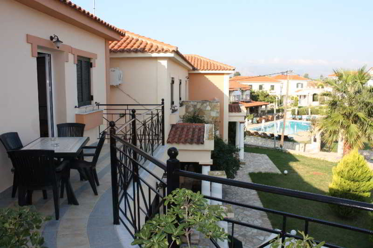 ELANTHI VILLAGE APARTMENTS