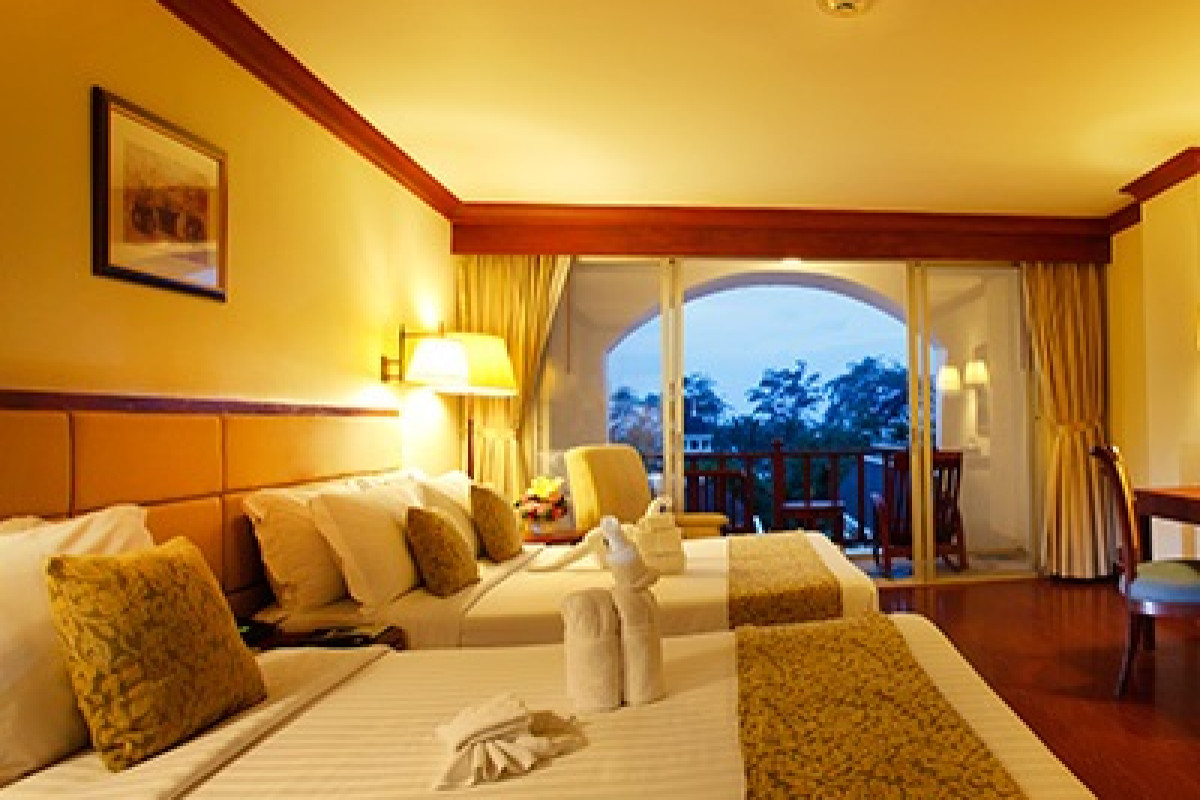 PHUKET GRACELAND RESORT AND SPA
