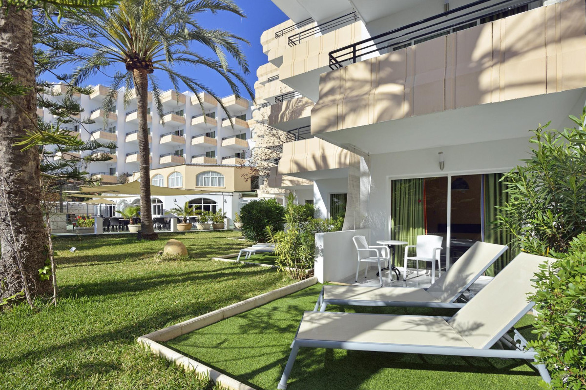 Sol Lunamar Palmanova Apartamentos