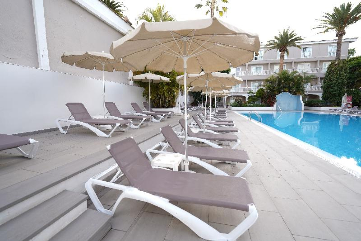 Hotel RF San Borondon