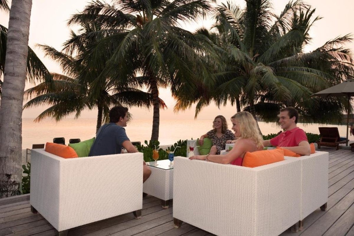 Vilamendhoo Island Resort & Spa