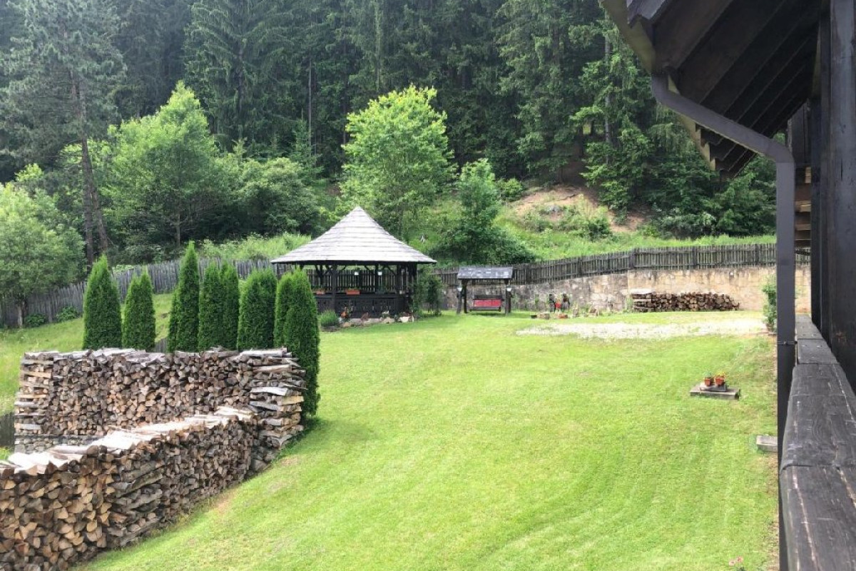 Pensiunea BUCOVINA LODGE