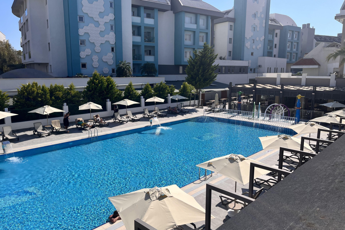 Side Story Resort & Spa