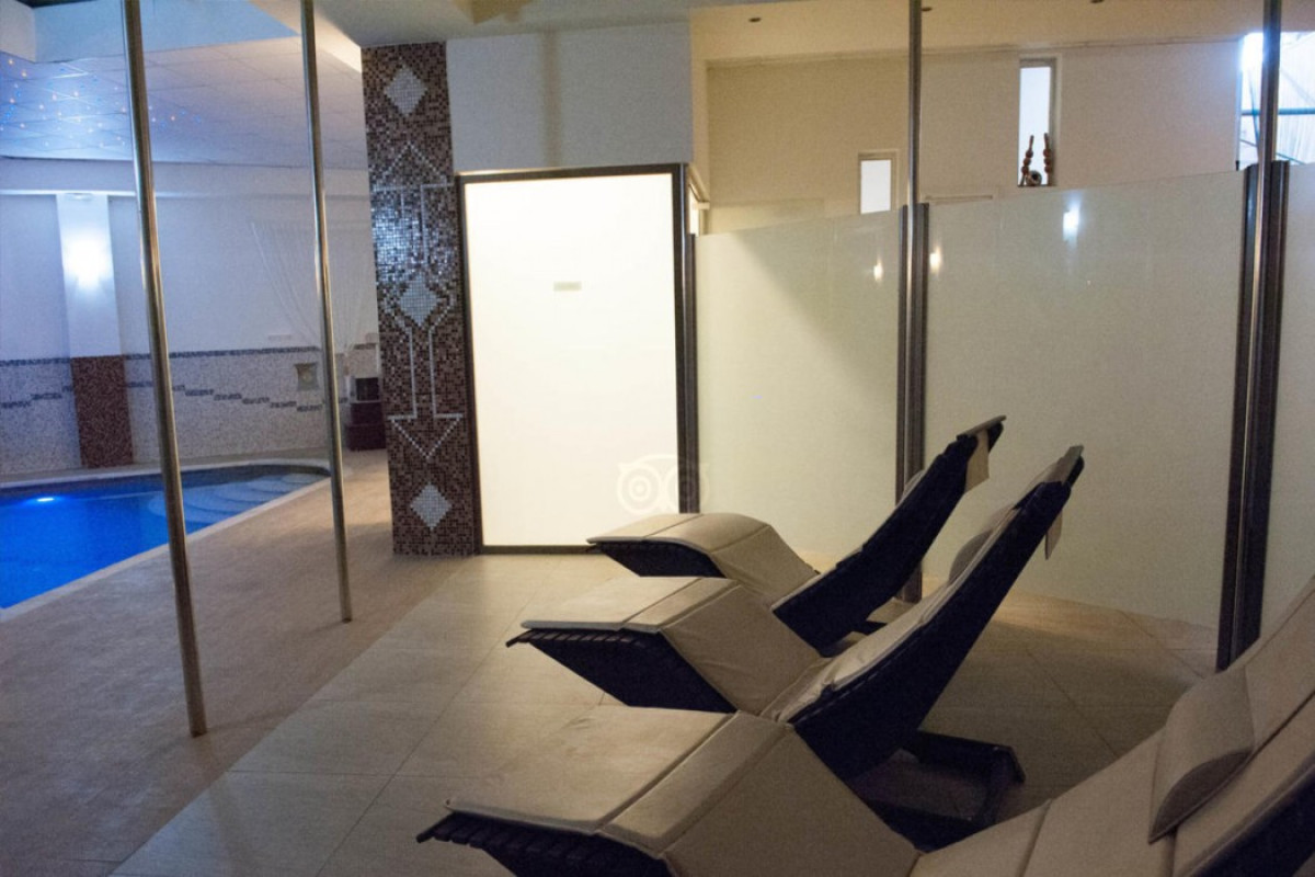 MAJESTIC HOTEL amp; SPA