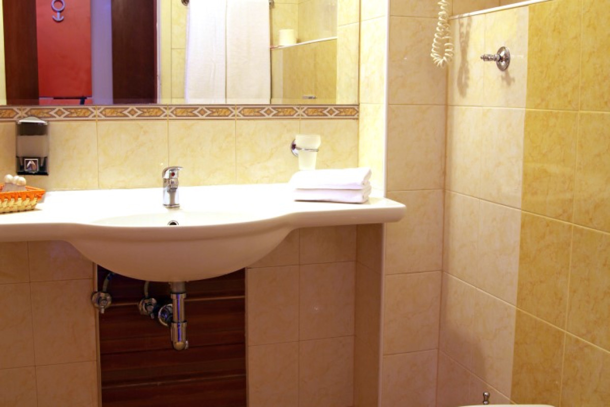 Koral  (St.Constantin:E) 4*