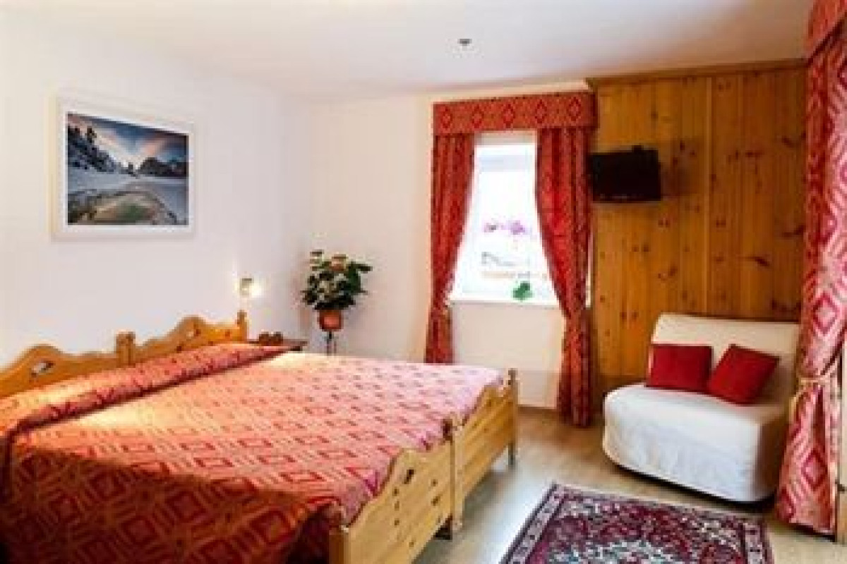 HOTEL AQUILA