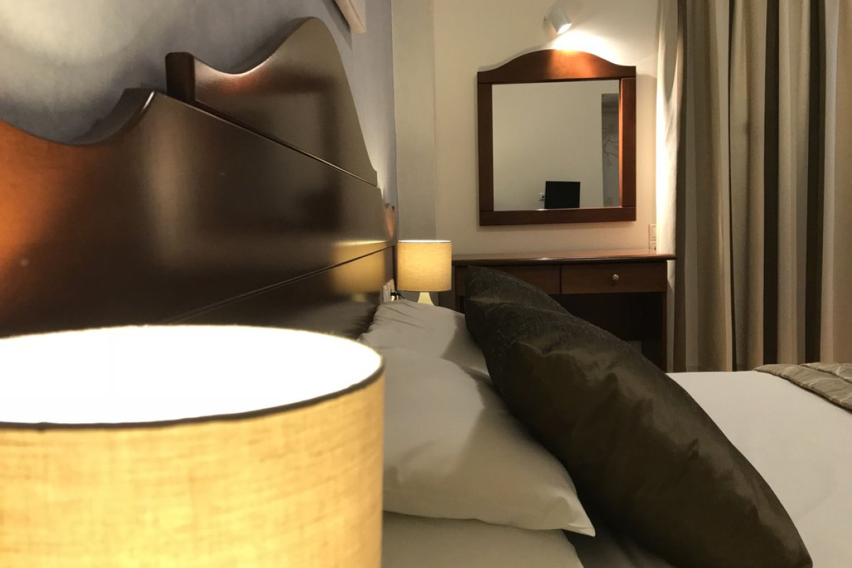 DIANA HOTEL