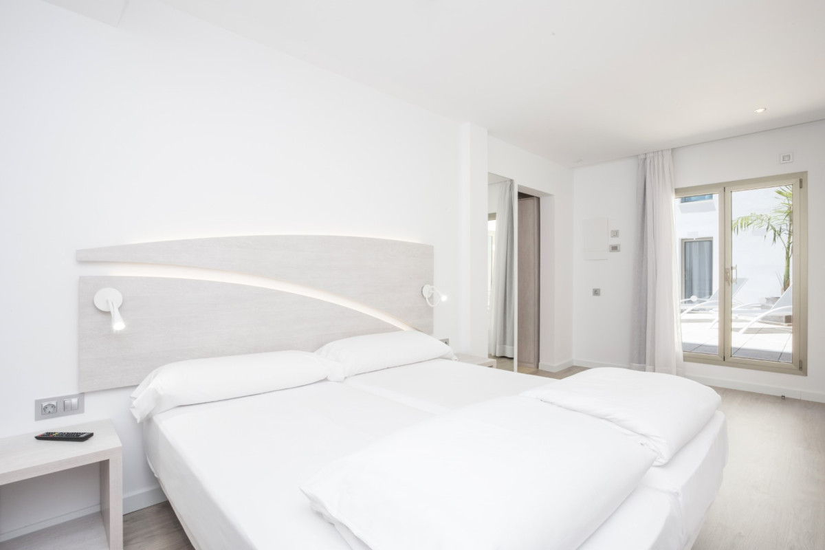 Llaut Boutique Hotel