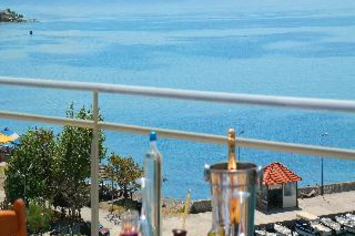 Porto Evia Boutique Hotel