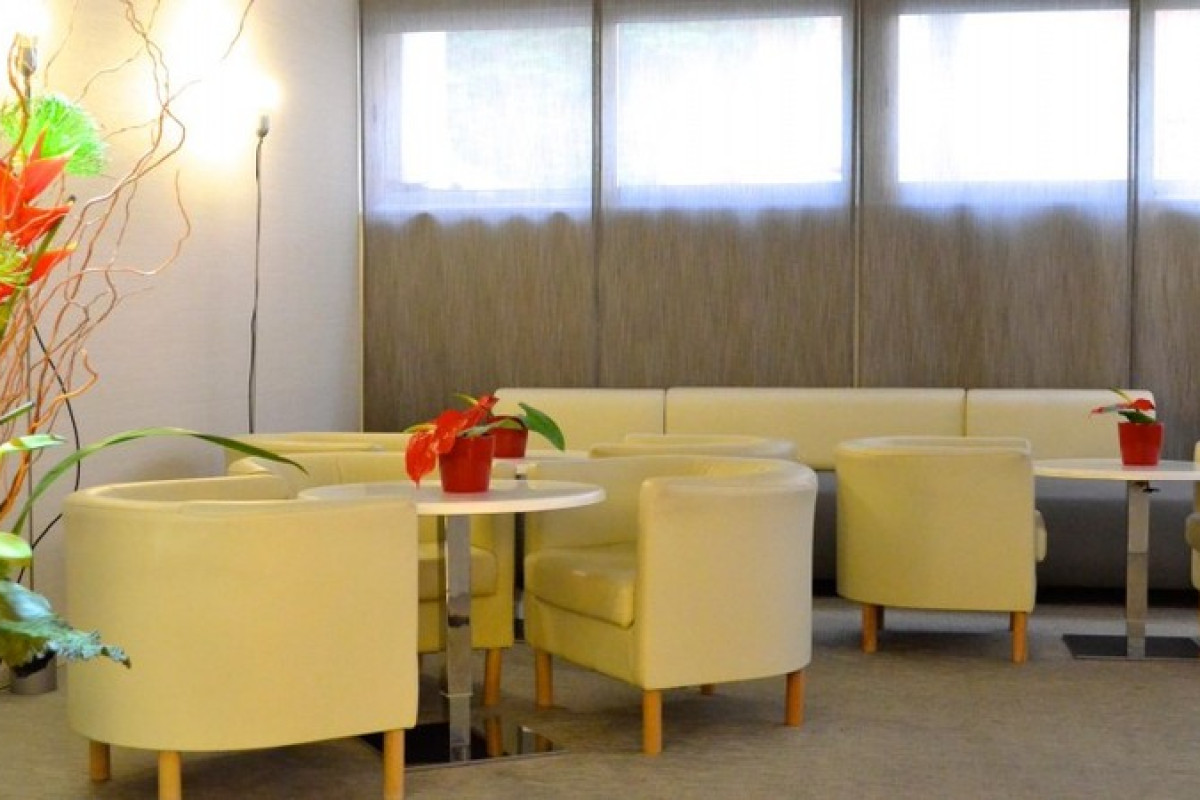 Atenea Rekord Suites