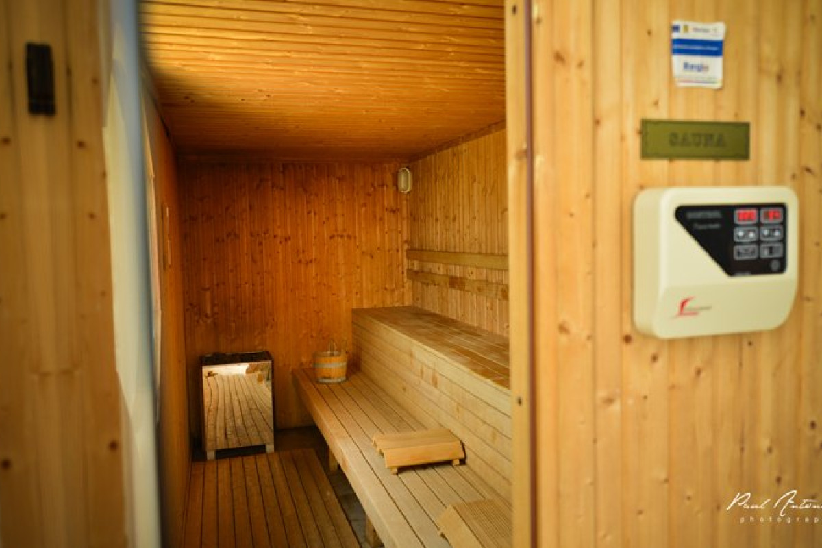 HOTEL VALEA CU PESTI