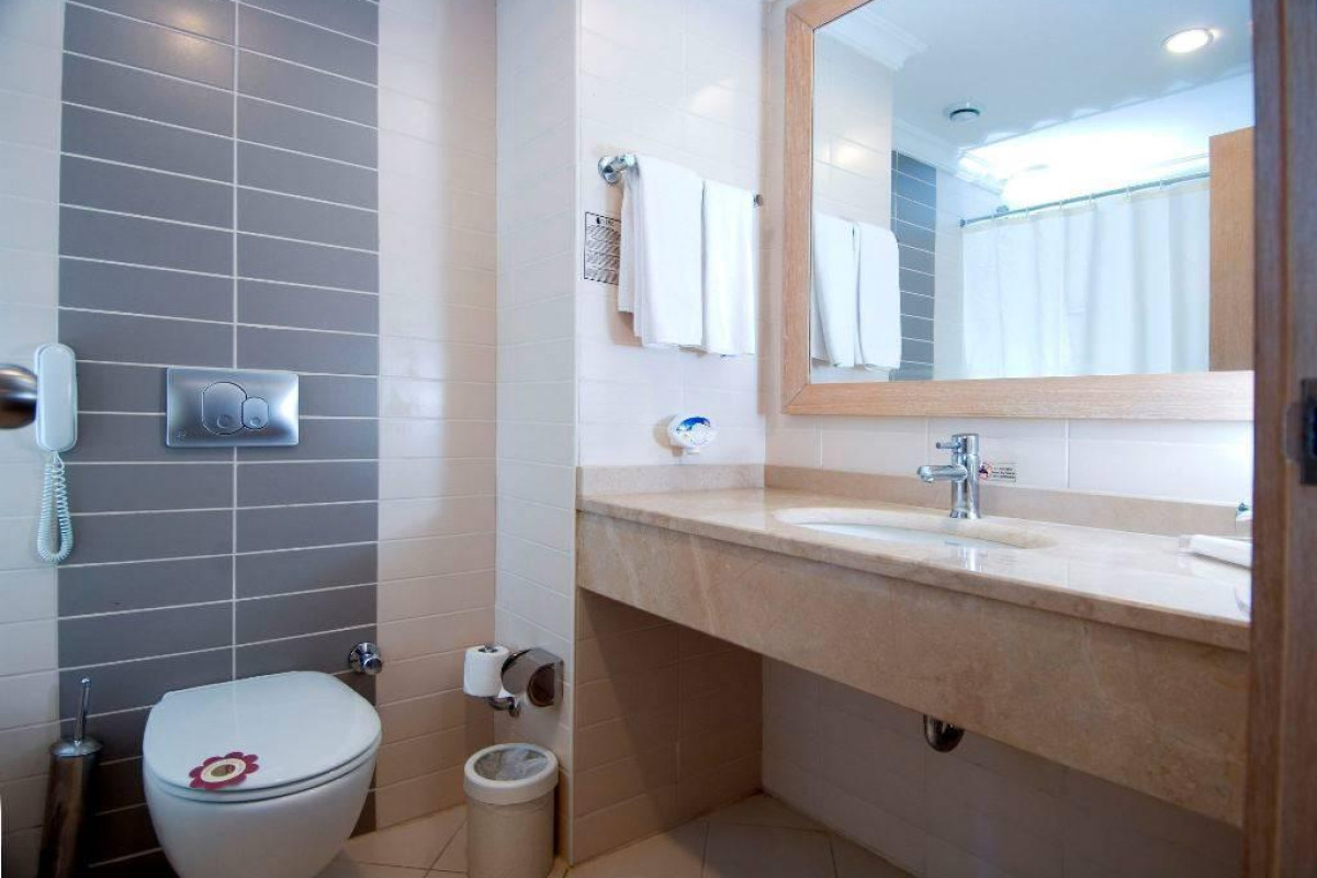 ORANGE COUNTY RESORT HOTEL BELEK