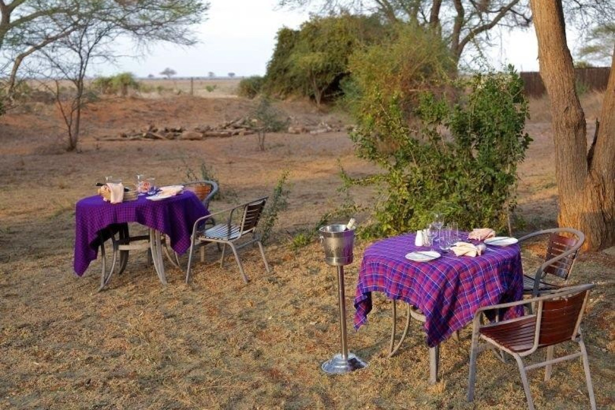 Prideinn Paradise Beach Resort and Safari Tsavo Explorer RO