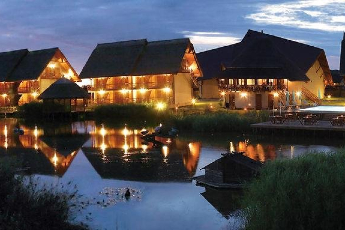 COMPLEX GREEN VILLAGE