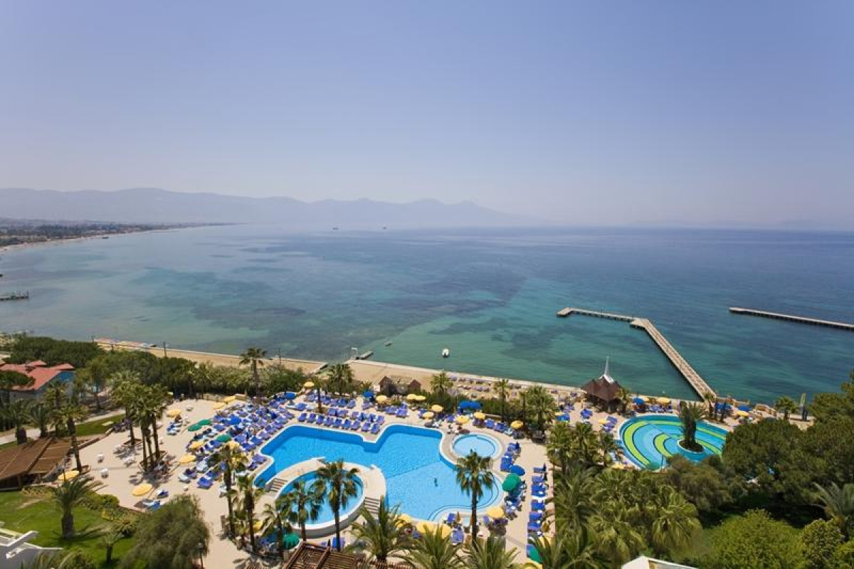 FANTASIA DELUXE HOTEL