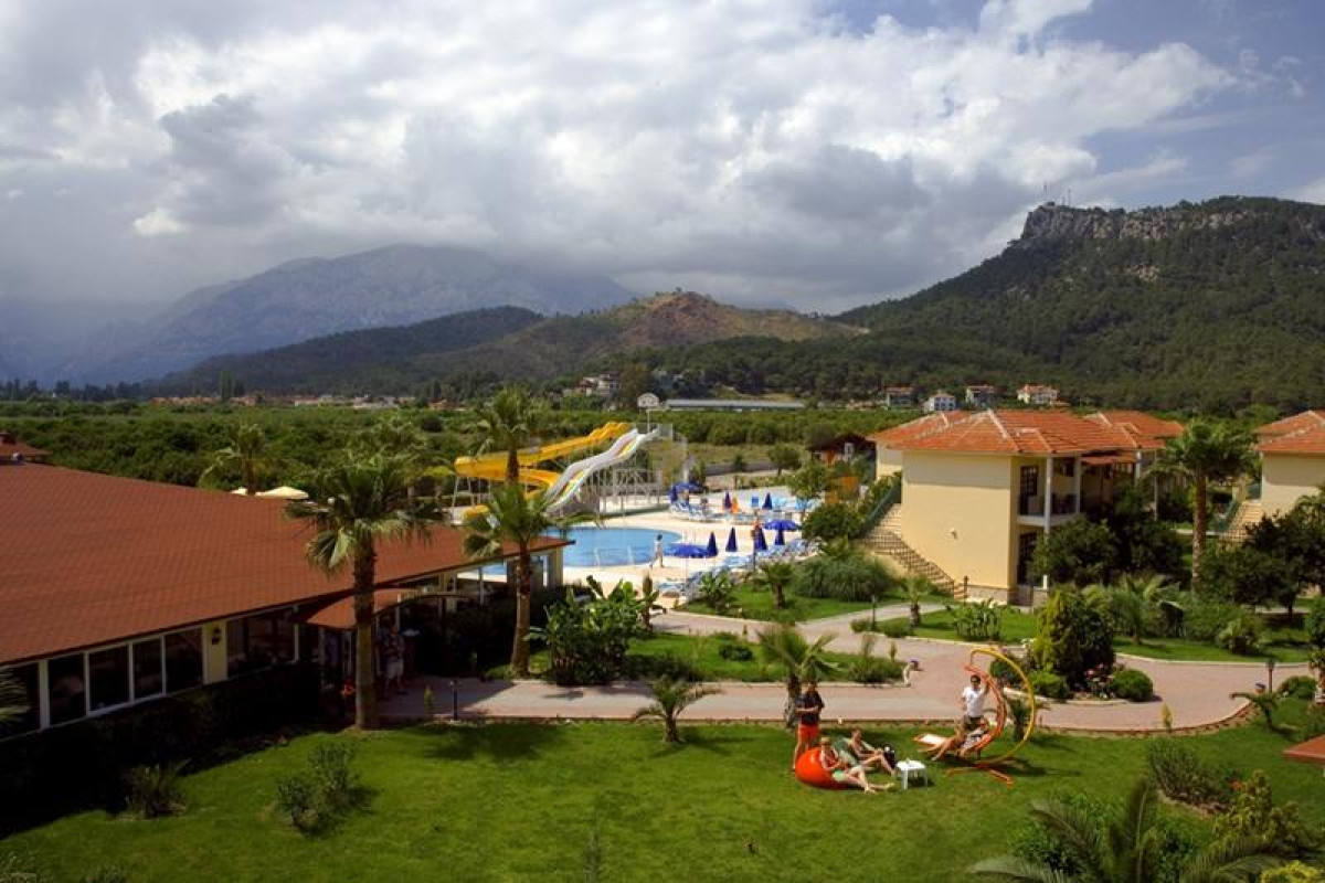 MIRAMOR GARDEN HOTEL