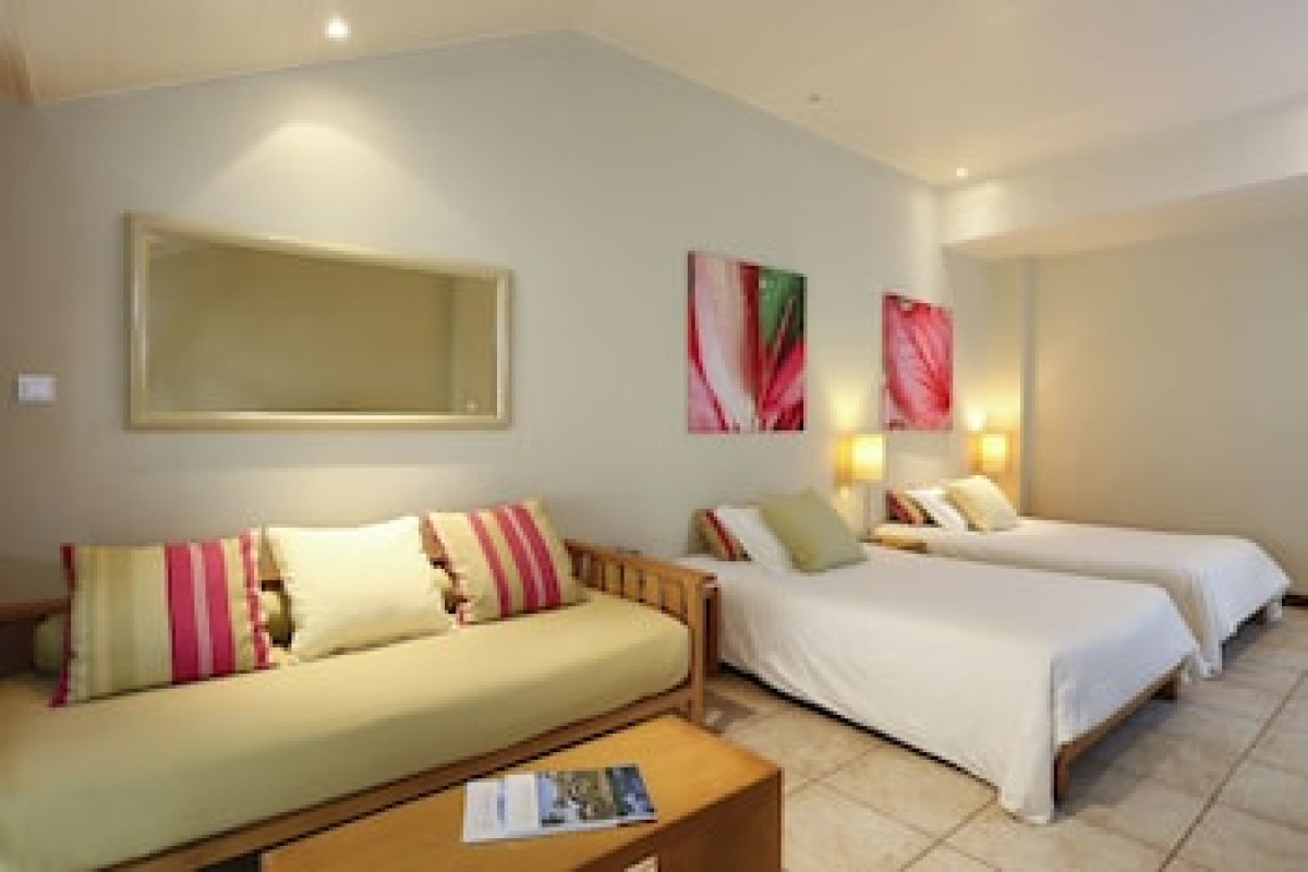 MAURICIA BEACHCOMBER