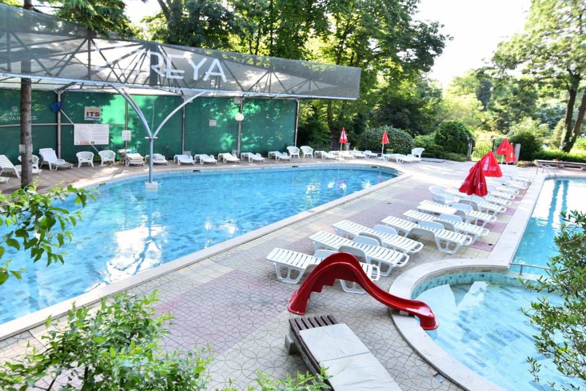 Estreya Palace (St.Constantin:E) 4*