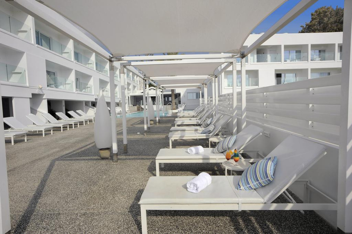 LIQUID HOTEL APARTMENTS