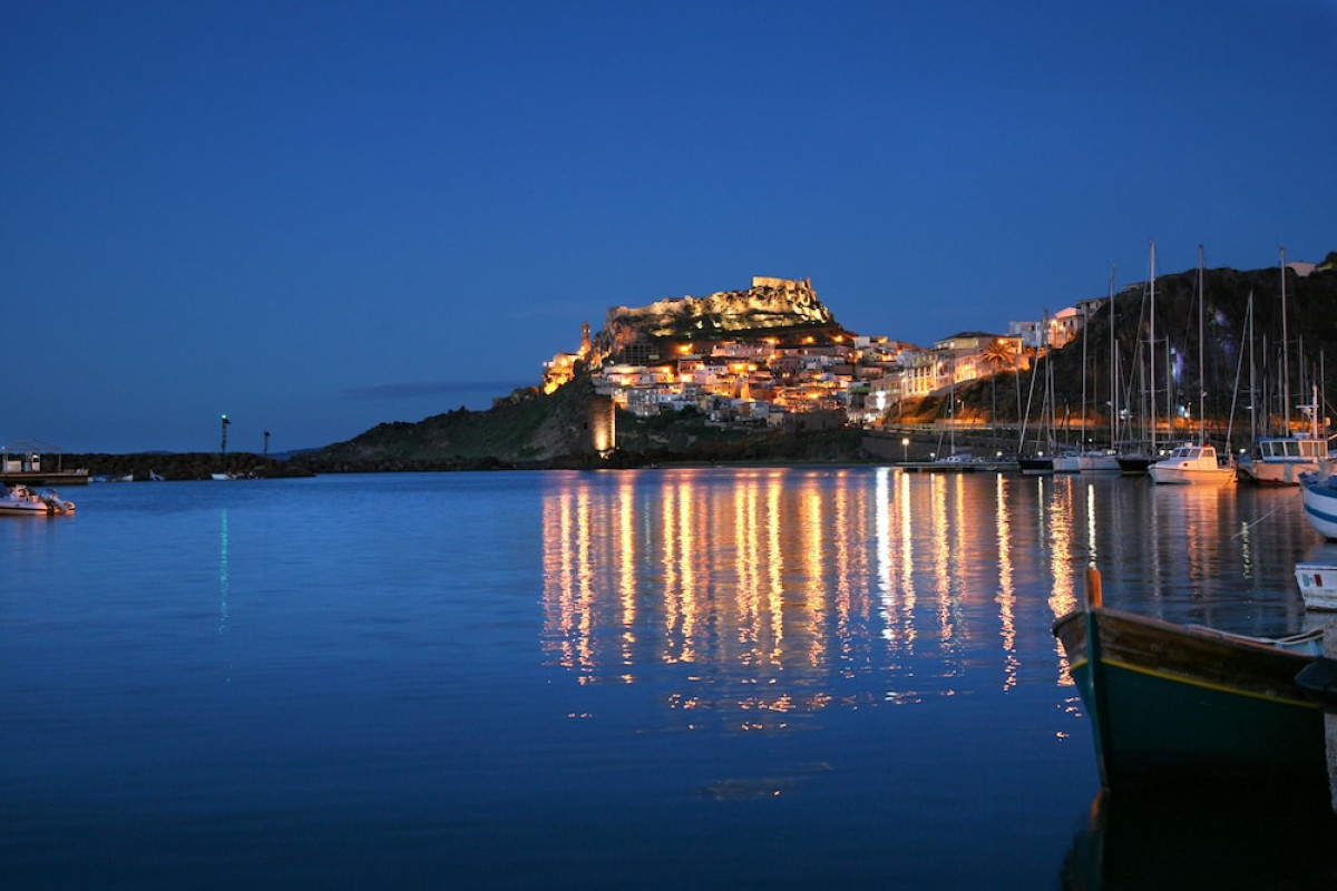 THE SQUARE CASTELSARDO