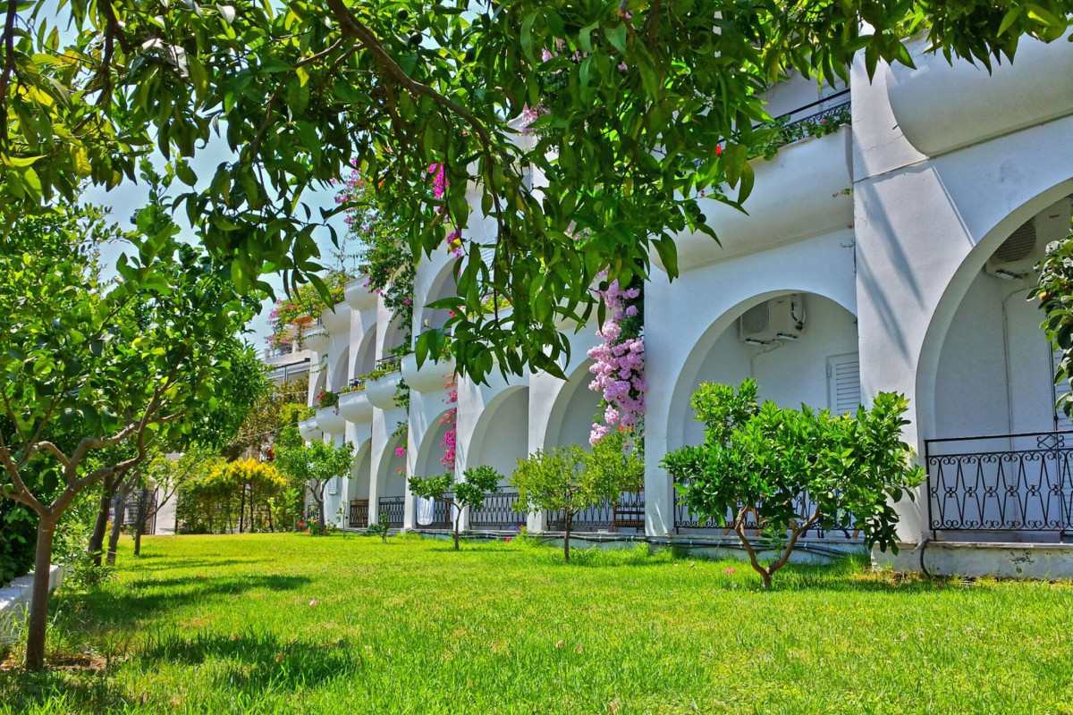Spiros Studios (Parga Area)