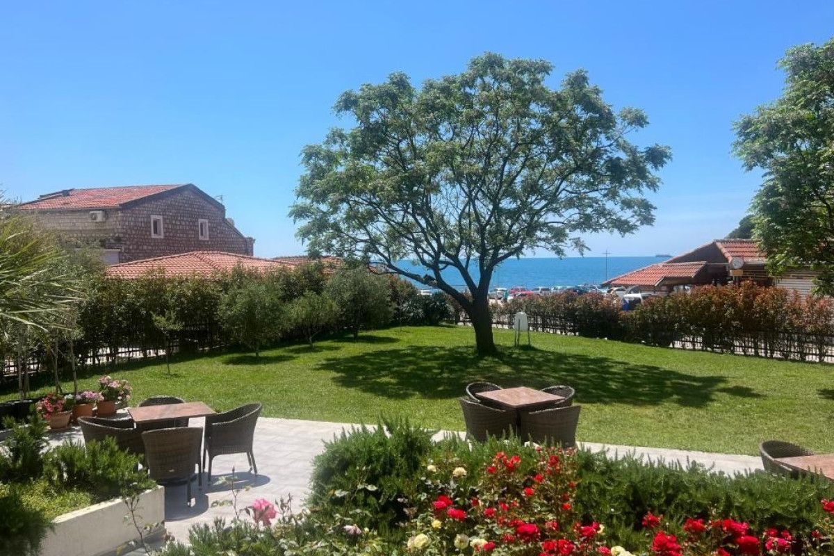 Hotel Sato