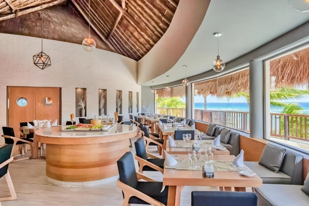 The Reef Coco Beach