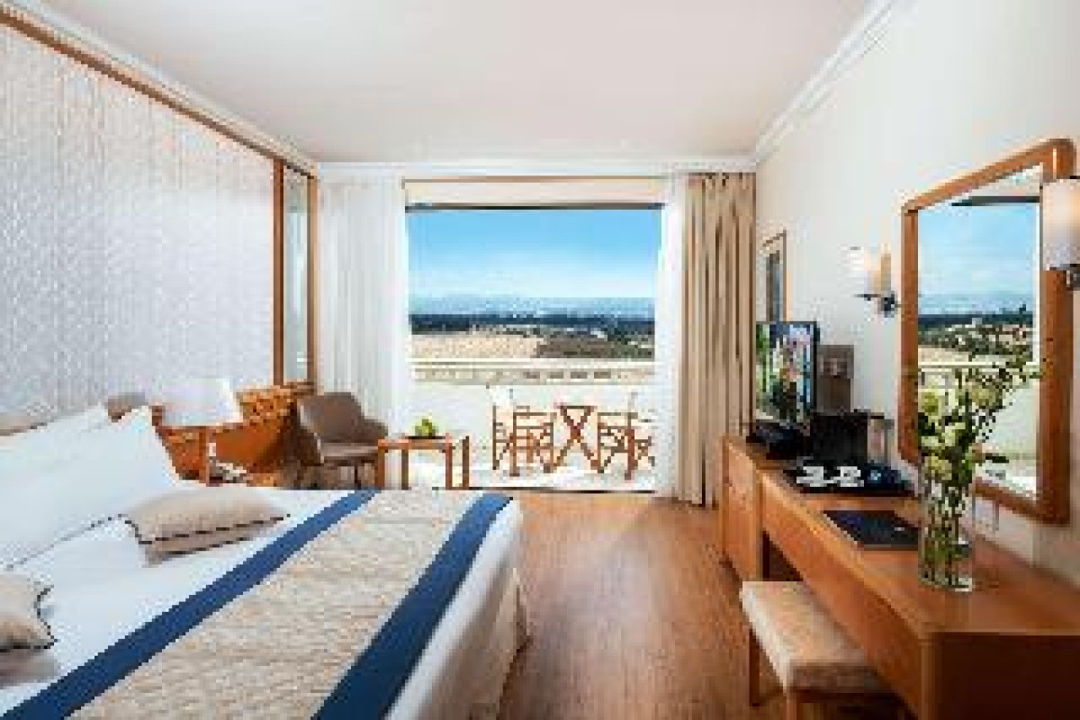 ATHENA BEACH HOTEL