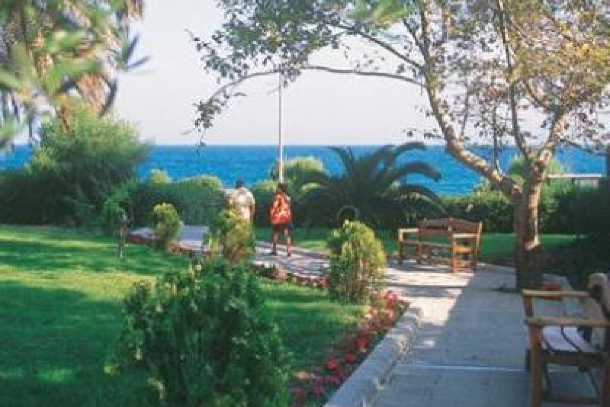 AMATHUS BEACH