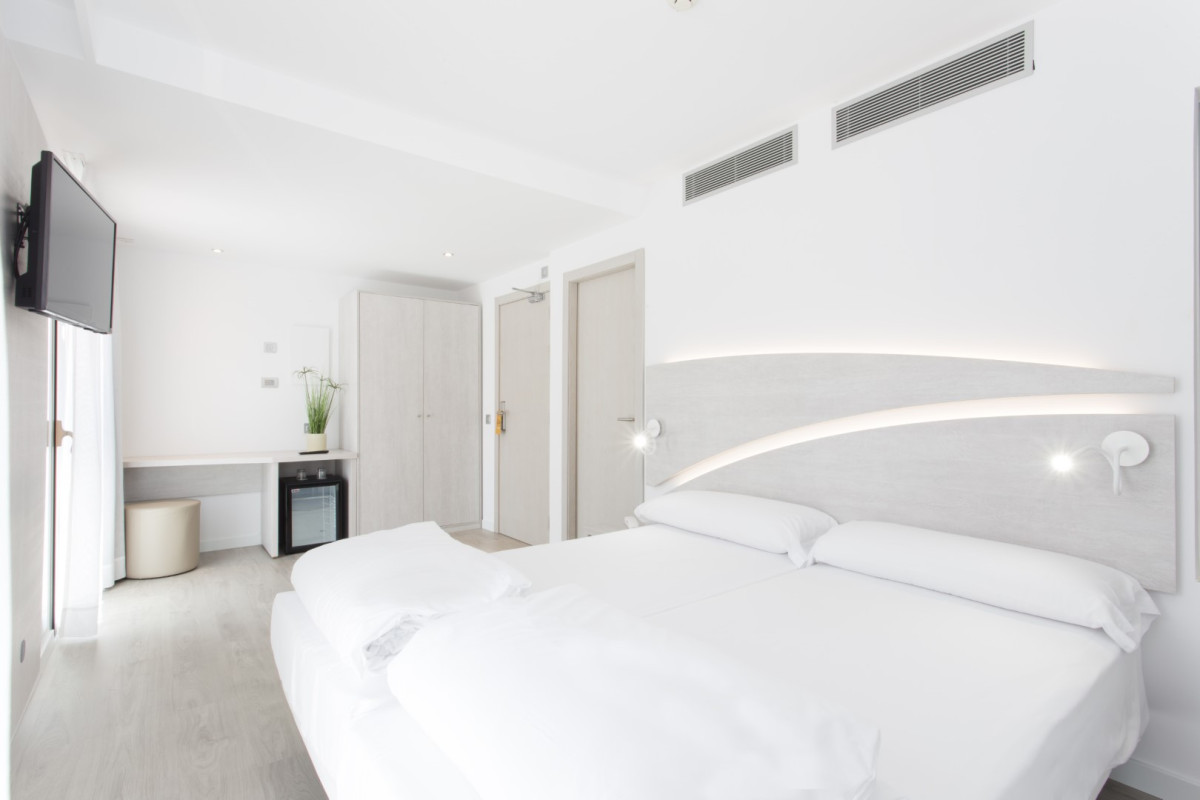 Llaut Boutique Hotel