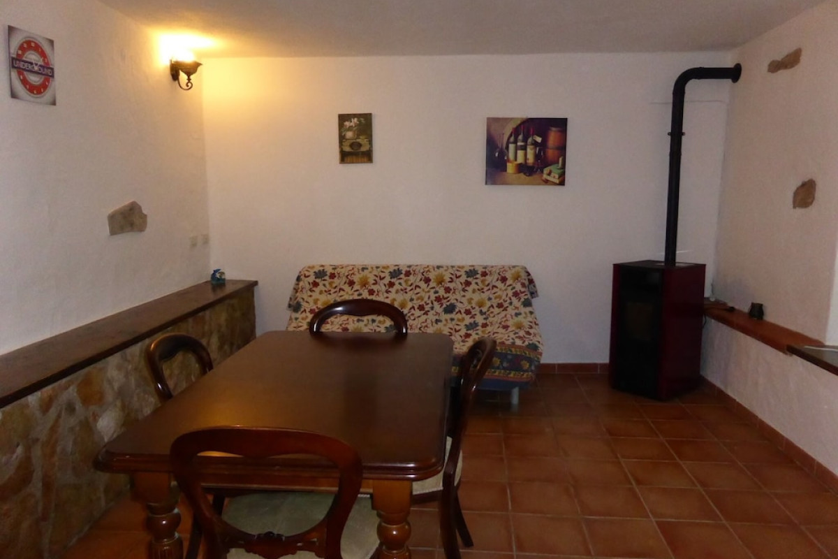 CHARMING 1-BED APARTMENT IN IGLESIAS SARDINIA