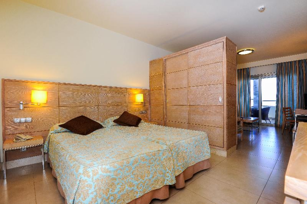 Kn Hotel Arenas del Mar (Adults Only)