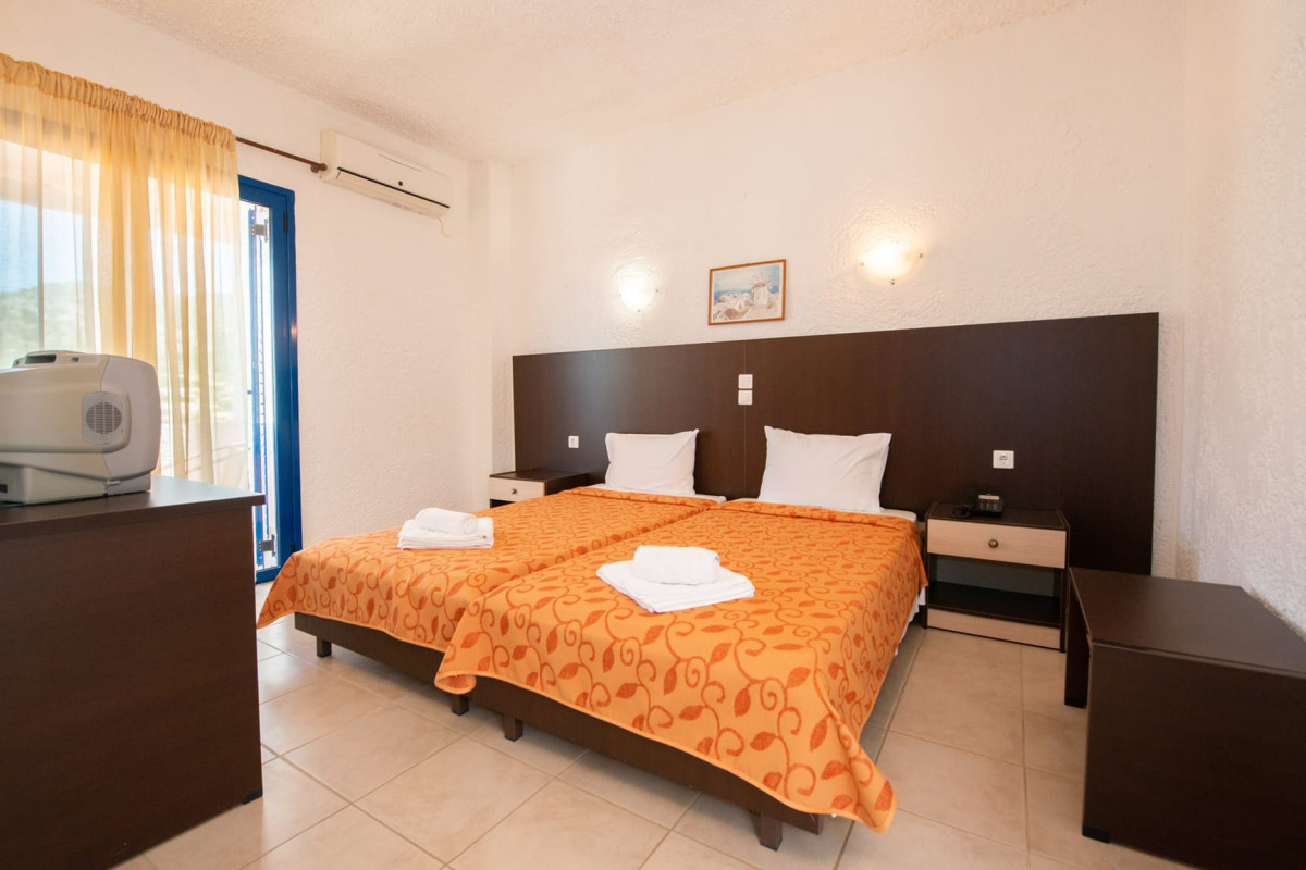 Elena Hotel