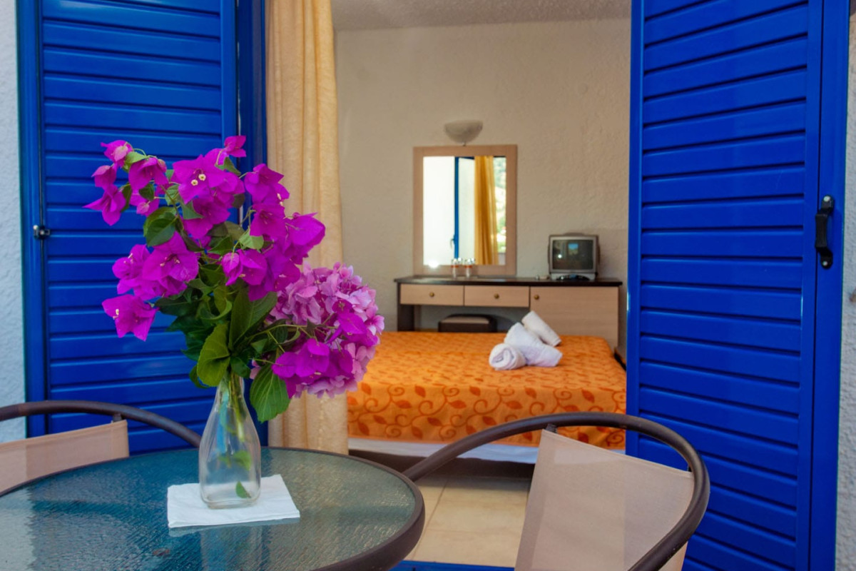 Elena Hotel
