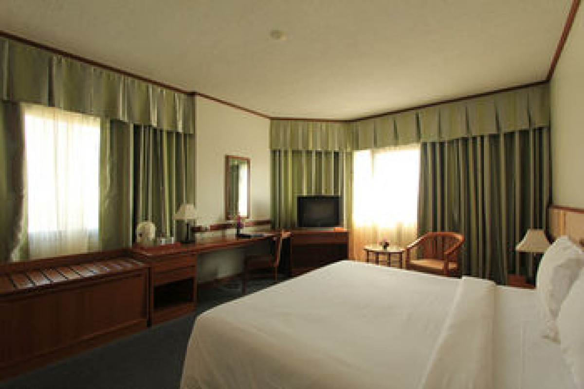 ROYAL PHUKET CITY