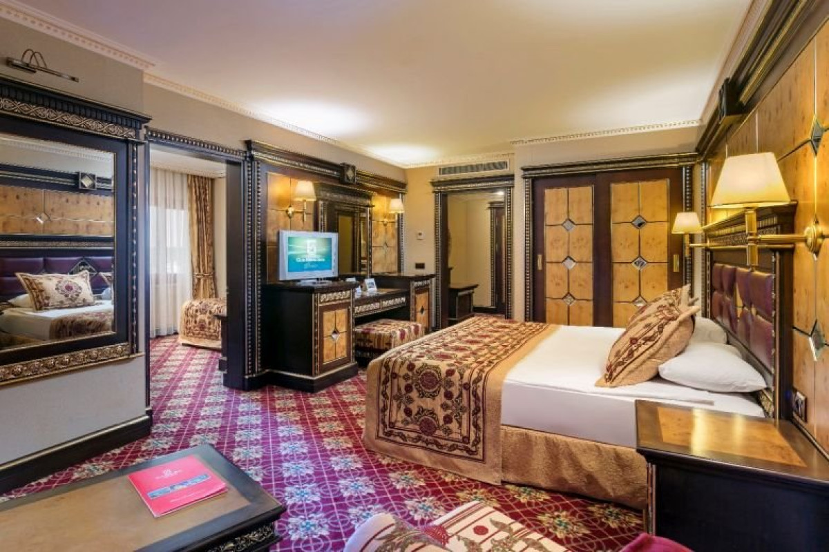 CLUB HOTEL SERA