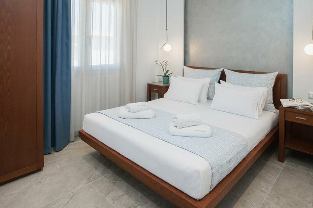Sun Residence - Seaside Hotel  Suites