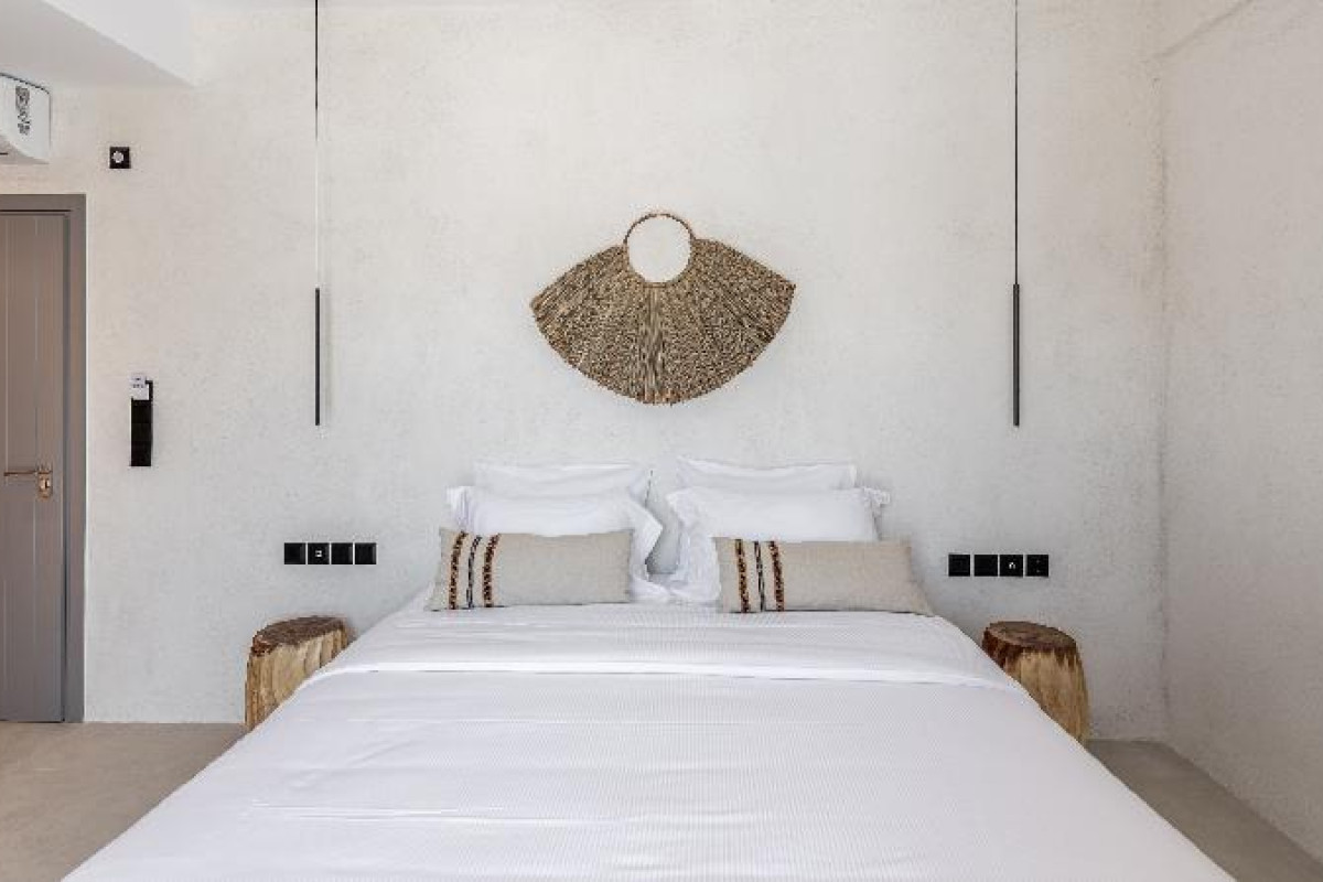 Nove Milos Luxury by Estia