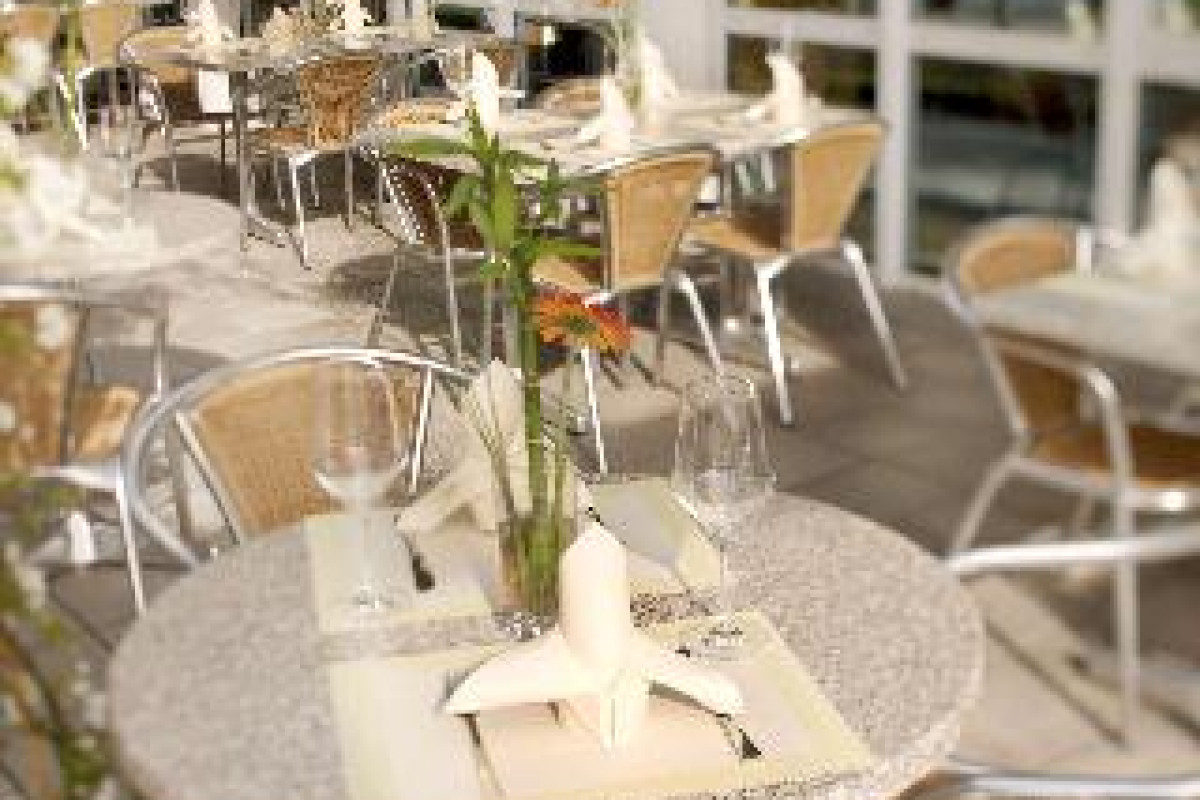 Mövenpick Hotel Nürnberg-Airport