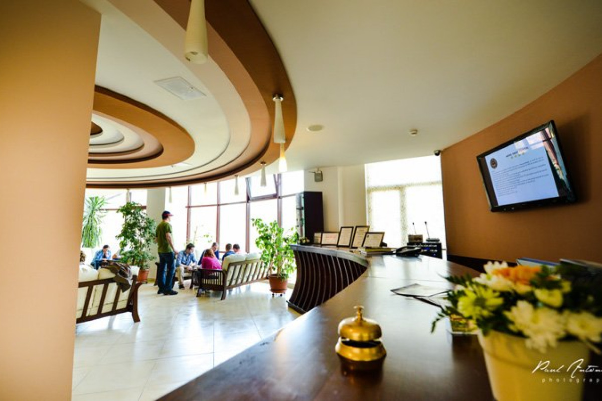 HOTEL VALEA CU PESTI