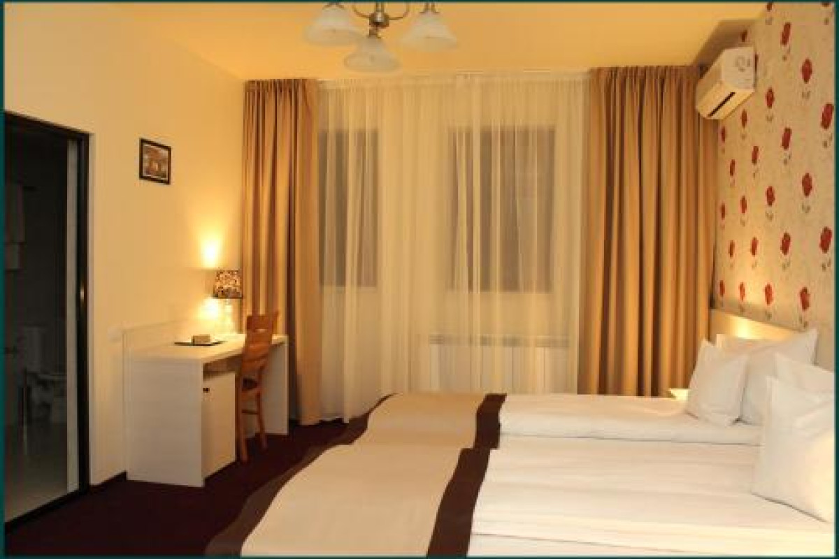 PENSIUNEA RIX ROOMS