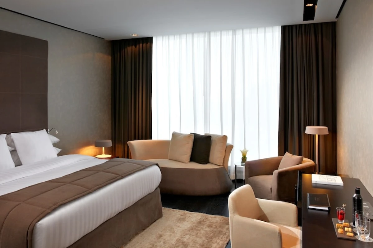 The Canvas Hotel Dubai - MGallery
