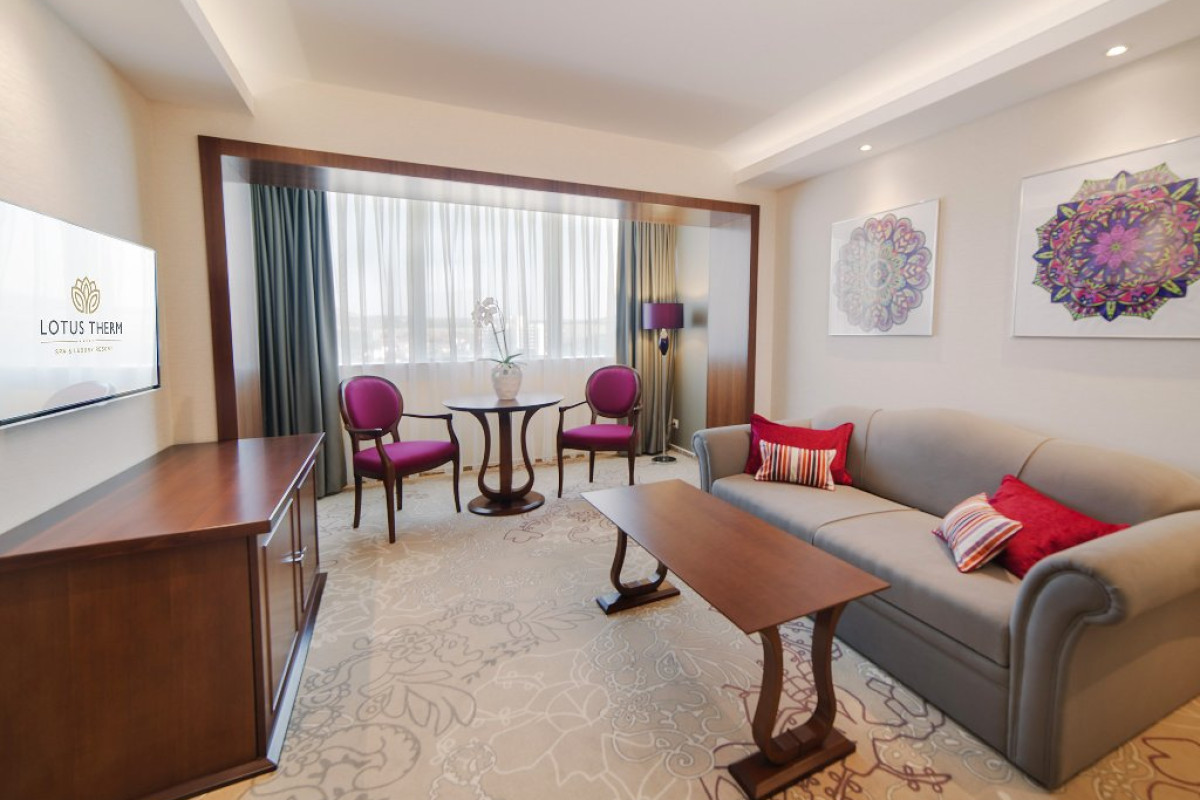 Hotel Lotus Therm