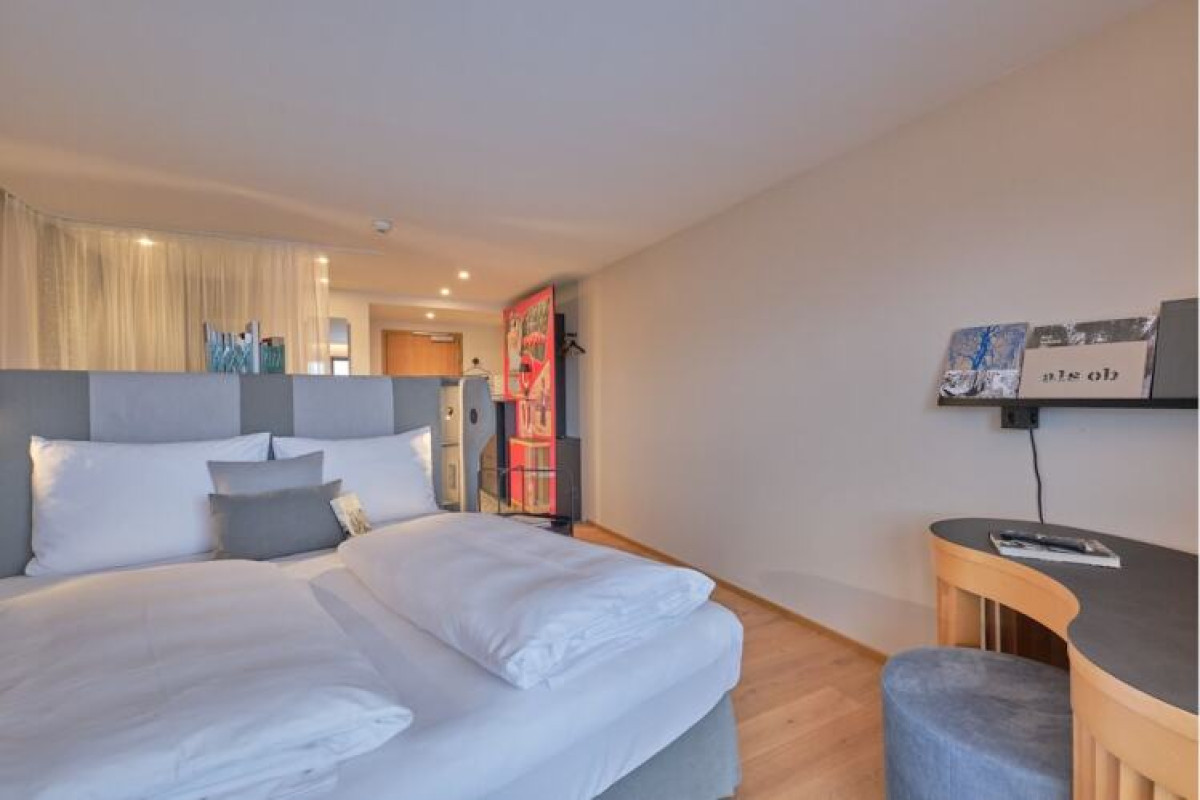 LESEHOTEL