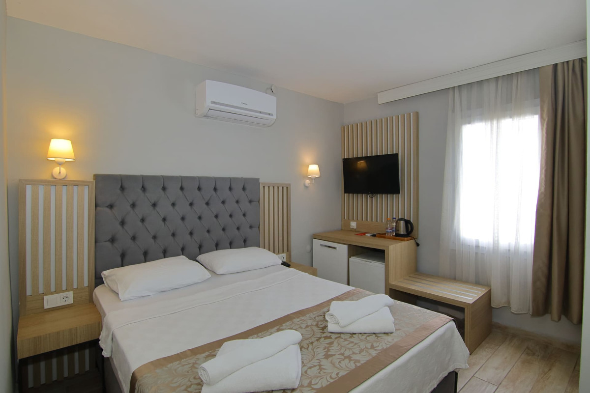 Hotel Bleu Nuit