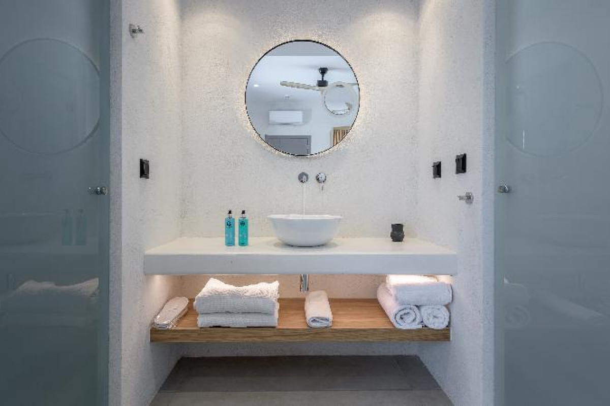Nove Milos Luxury by Estia